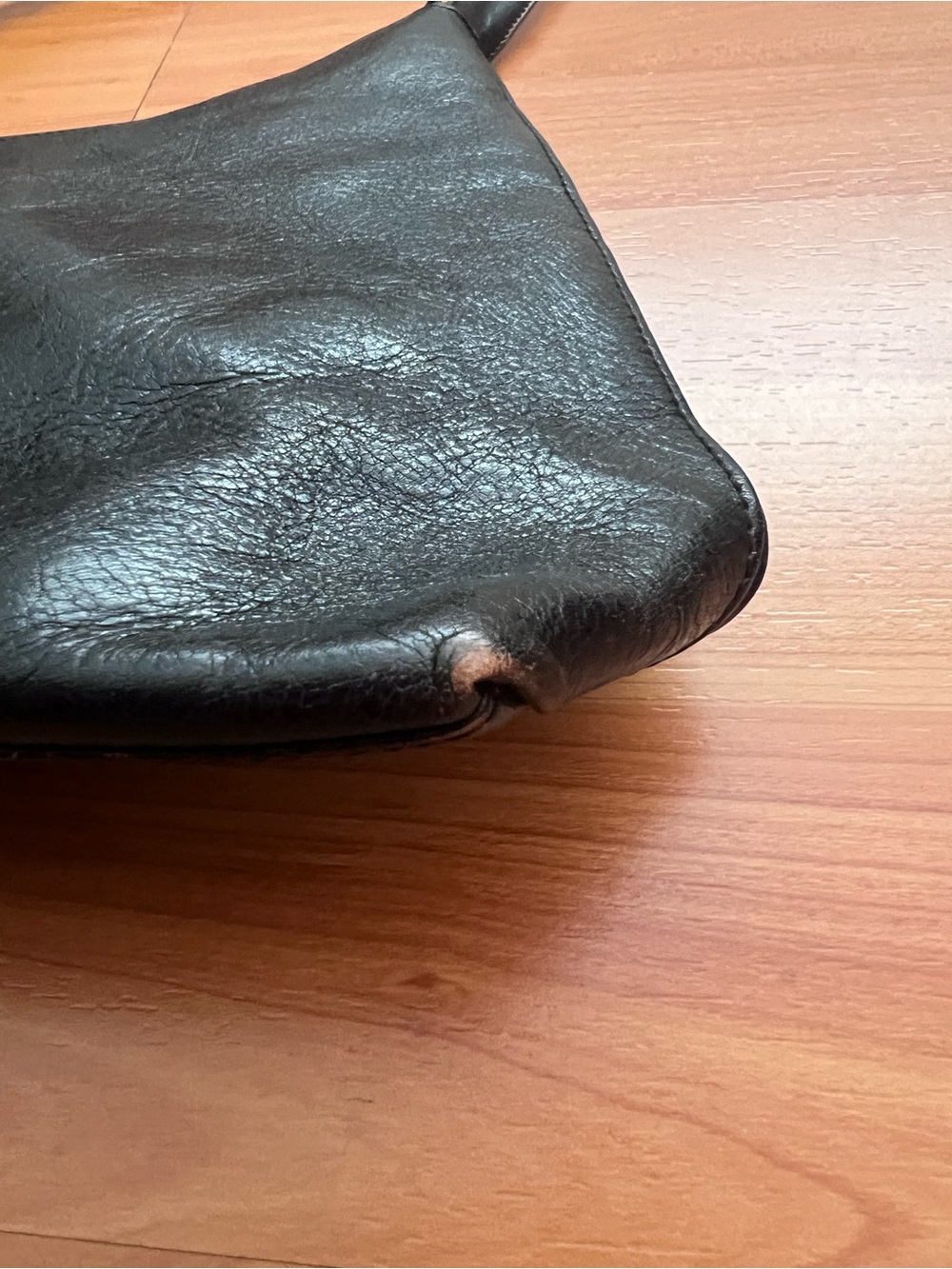 HOBO International Vintage Y2K Leather Shoulder Bag - Picture 2 of 9
